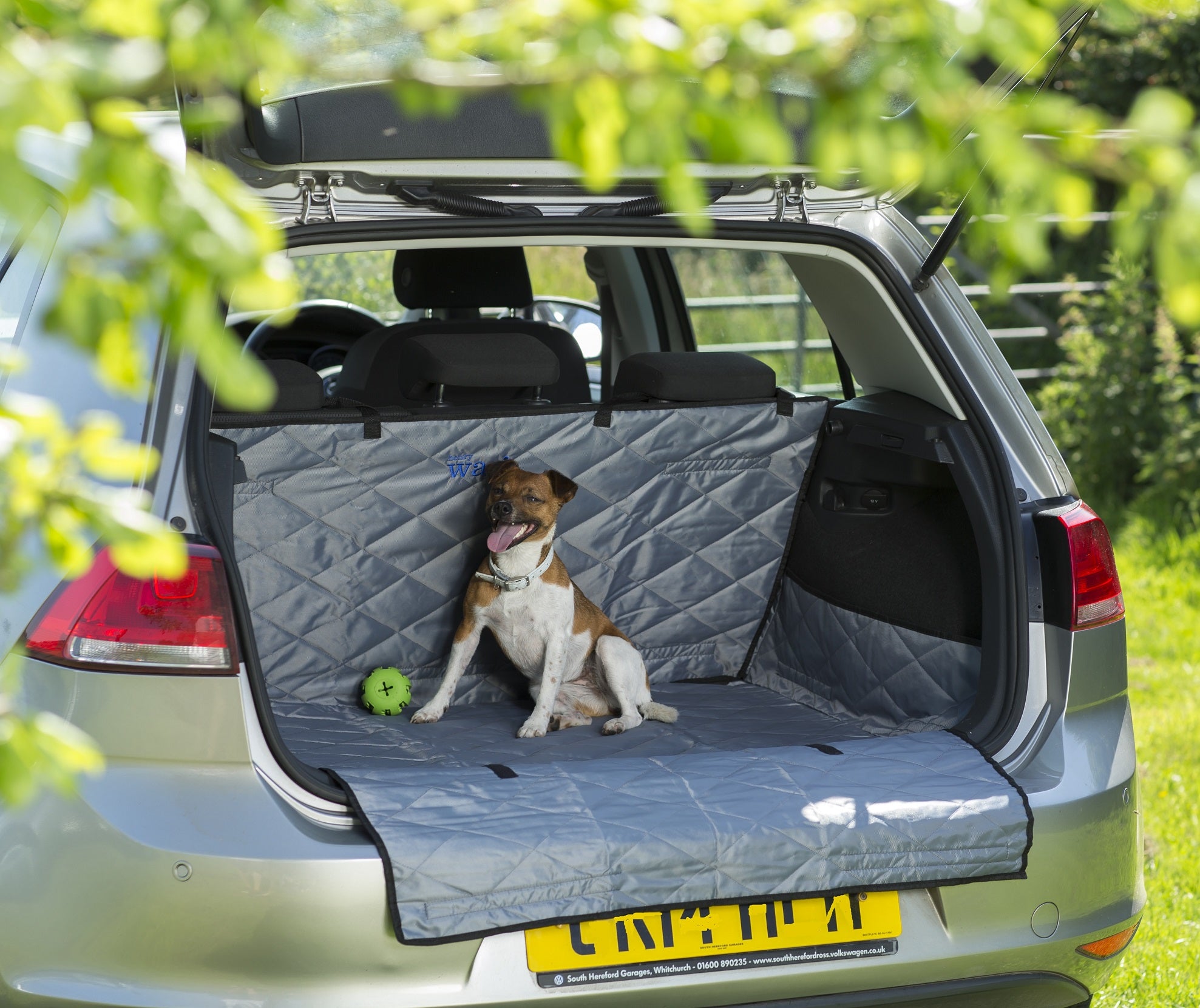 Car Boot & Bumper Protector for Dogs